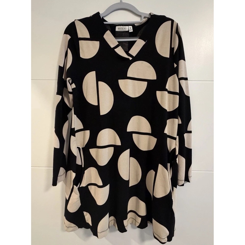 MASAI Womens V-Neck Bold Print Black Tunic M Lagenlook Copenhagen Layering Art